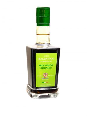 bio balsamico essig in glasflasche von acetaia malpighi aus modena