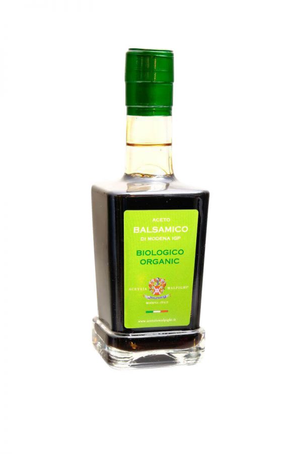 bio balsamico essig in glasflasche von acetaia malpighi aus modena